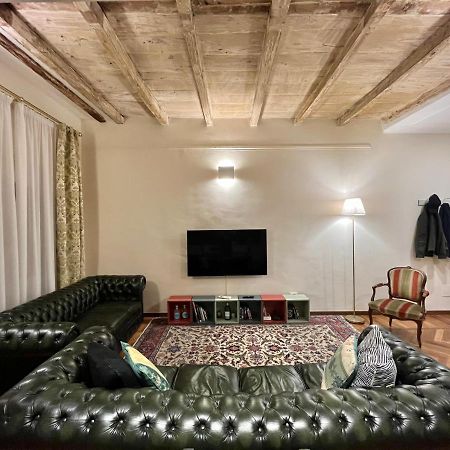 Lovely 1 Bedroom Apartment Nearby Piazza Maggiore Bolonya Dış mekan fotoğraf